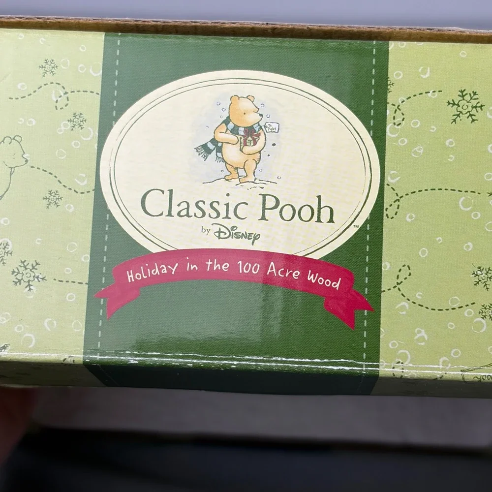Disney Winnie the Pooh‎ Christmas Porcelain 4x6 Picture Frame 3D Holiday Joy